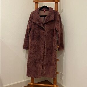 Cozy Lululemon Mauve Teddy Coat